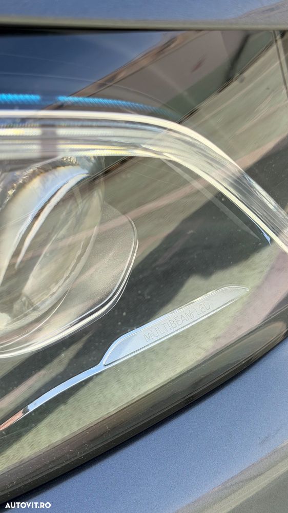 Mercedes-Benz E 220 d 4MATIC Aut. - 13