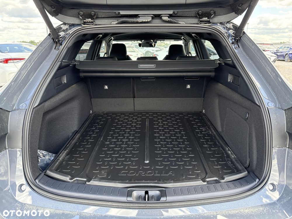 Toyota Corolla 2.0 Hybrid GR Sport - 9