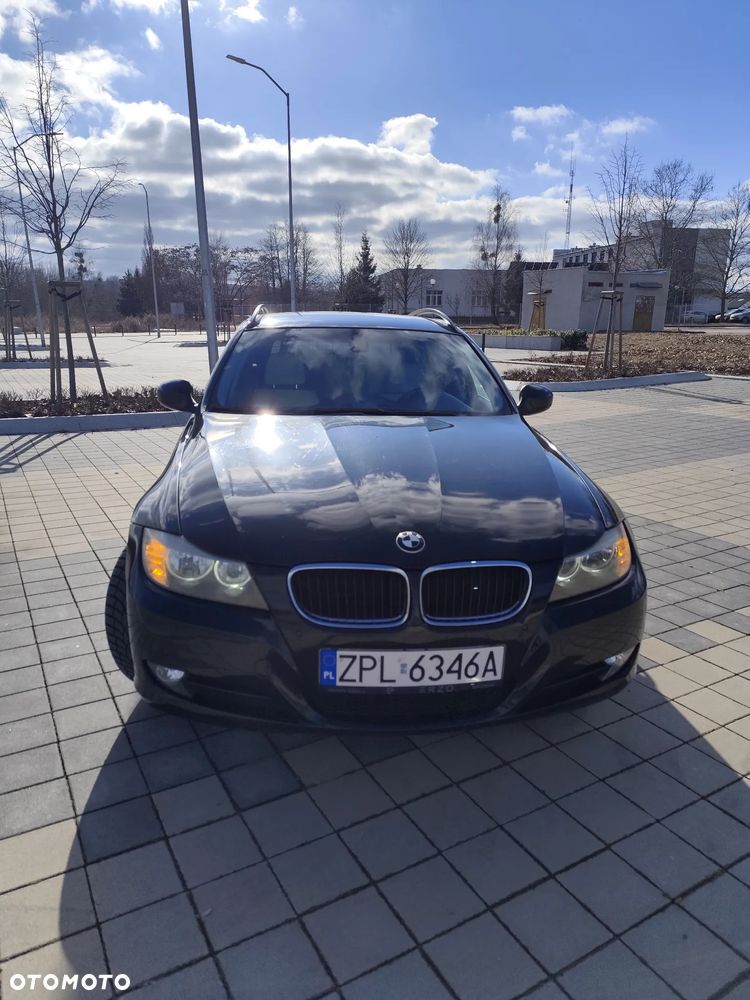BMW Seria 3 - 16