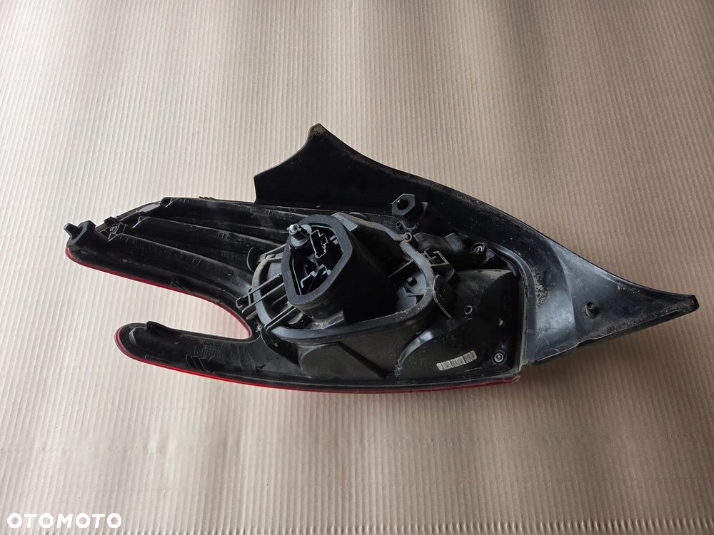 Lampa tylna prawa Peugeot 208 I LIFT - 9
