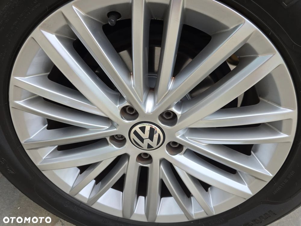 Volkswagen Tiguan 2.0 TDI DPF 4Motion Cup Sport & Style - 36