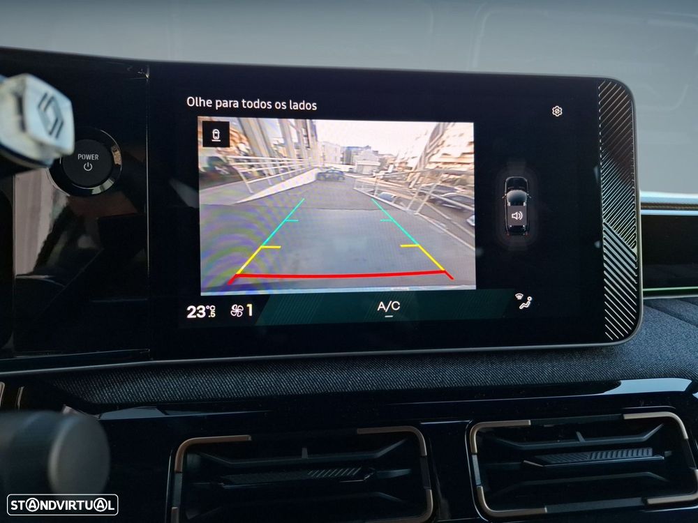 Renault 4 E-Tech 52 kWh Techno Autonomia Conforto - 22