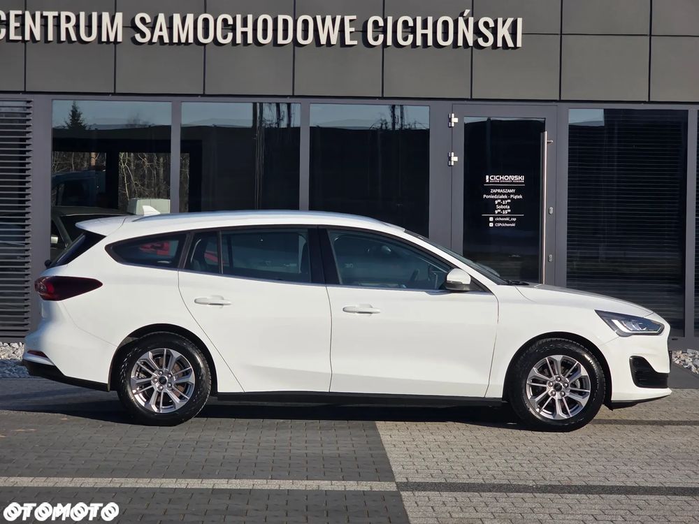 Ford Focus 1.0 EcoBoost Titanium Design - 5