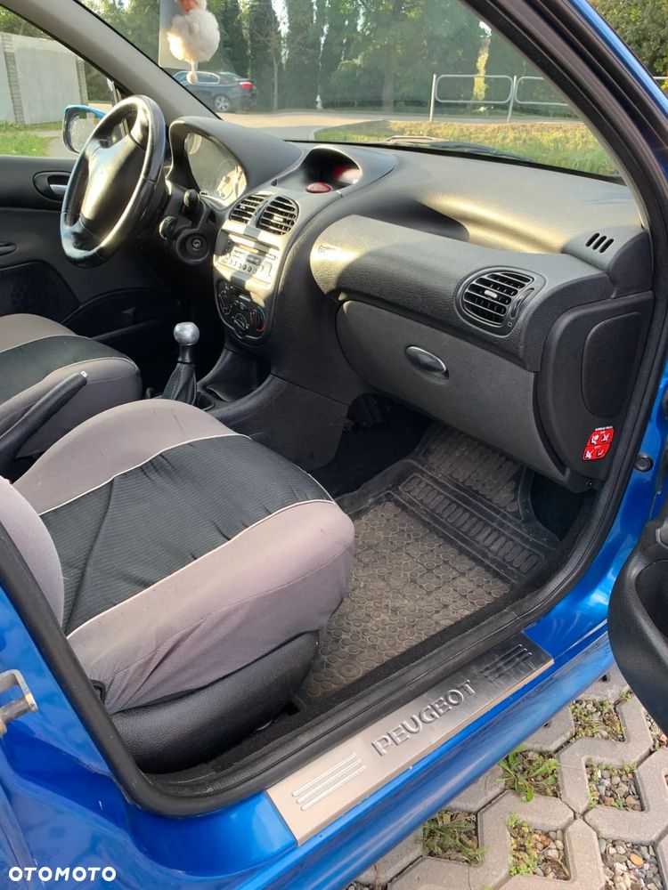 Peugeot 206 - 14