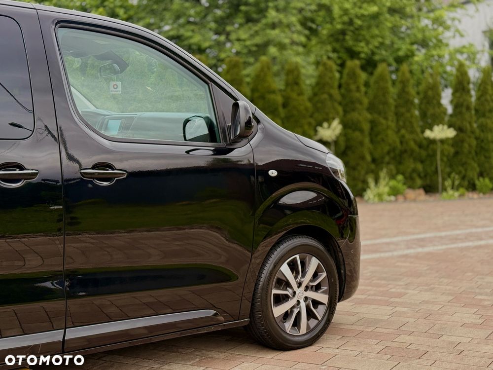 Toyota Proace Verso - 12