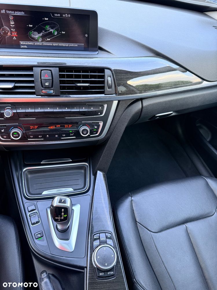 BMW 3GT 330d xDrive Luxury Line - 18