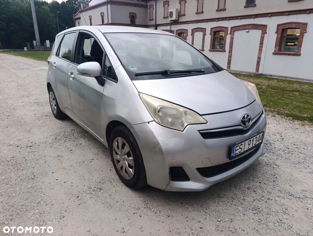 Toyota Verso S 1.33 VVT-i Cool - 2