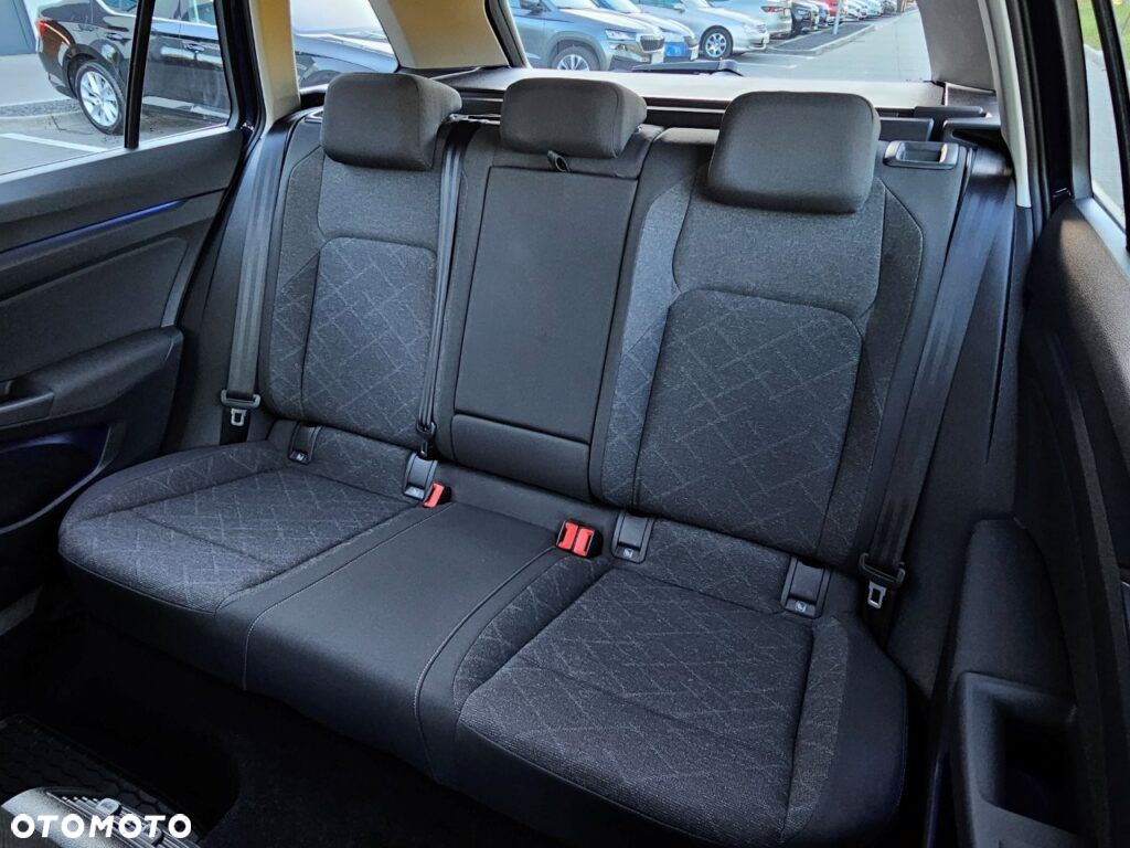 Volkswagen Golf VIII 2.0 TDI Life DSG - 24