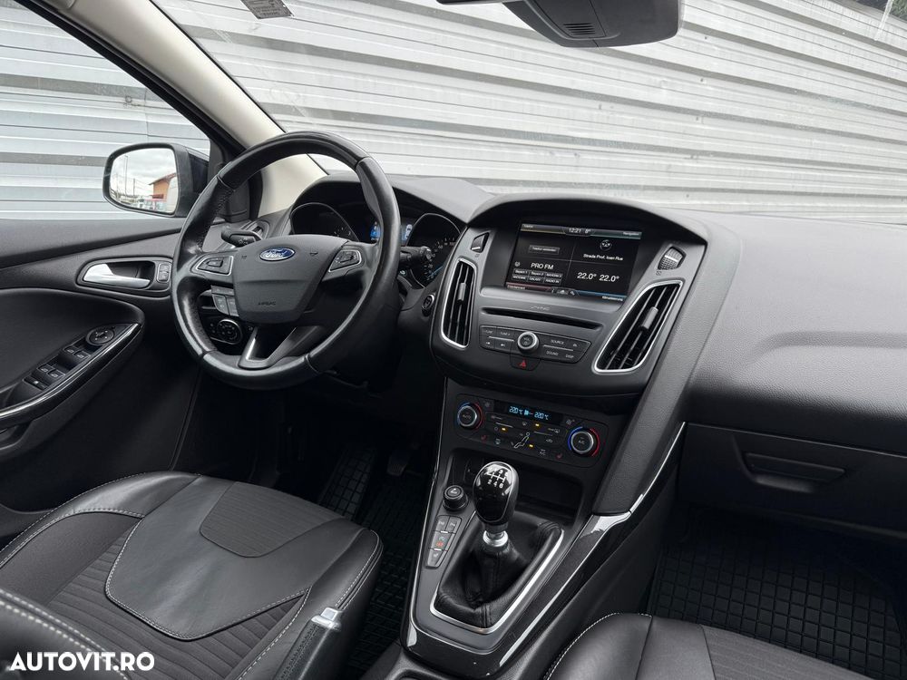 Ford Focus 1.5 TDCi DPF Start-Stopp-System Titanium - 21