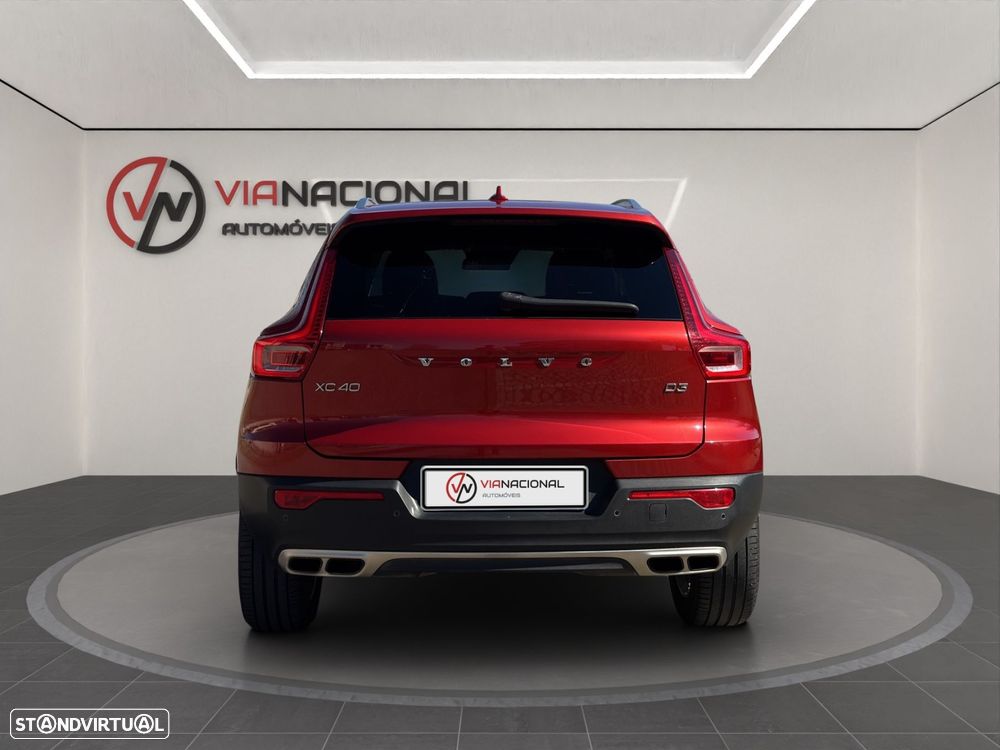 Volvo XC 40 2.0 D3 Momentum - 6