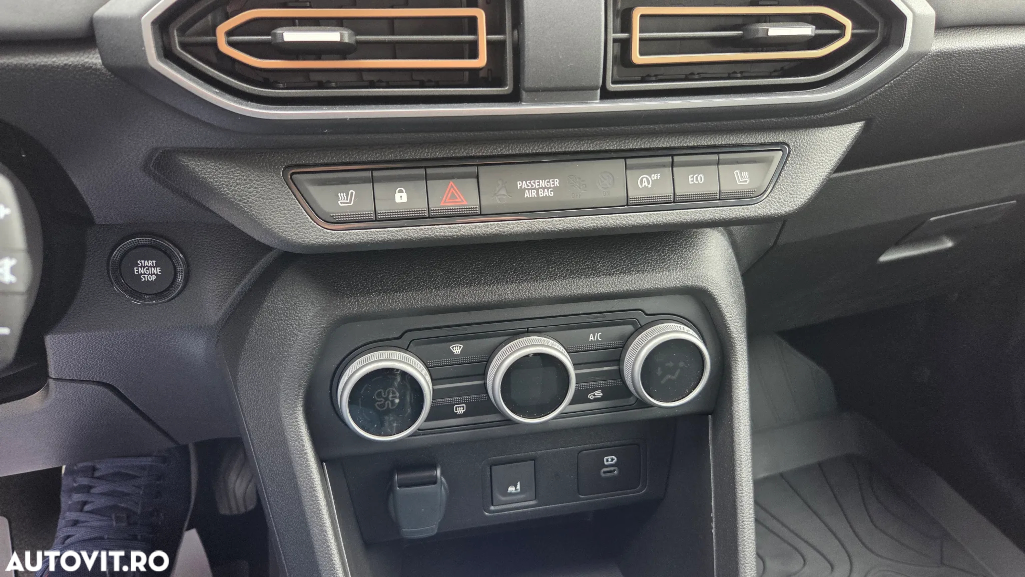 Dacia Sandero Stepway ECO-G 100 MT6 Extreme+ - 17