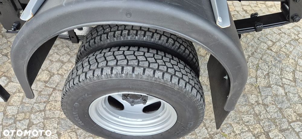 Kia K2500 - 23