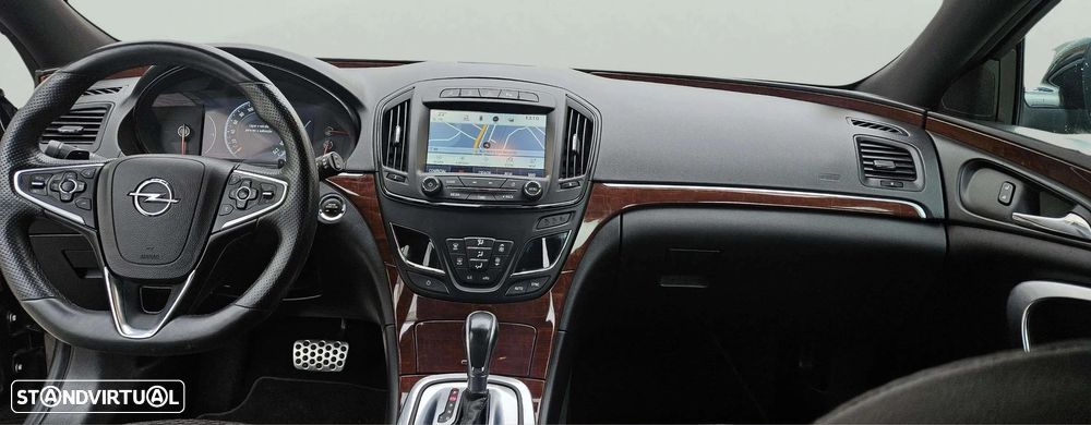 Opel Insignia Sports Tourer - 15