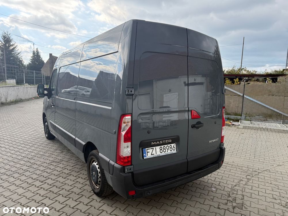 Renault Master - 3