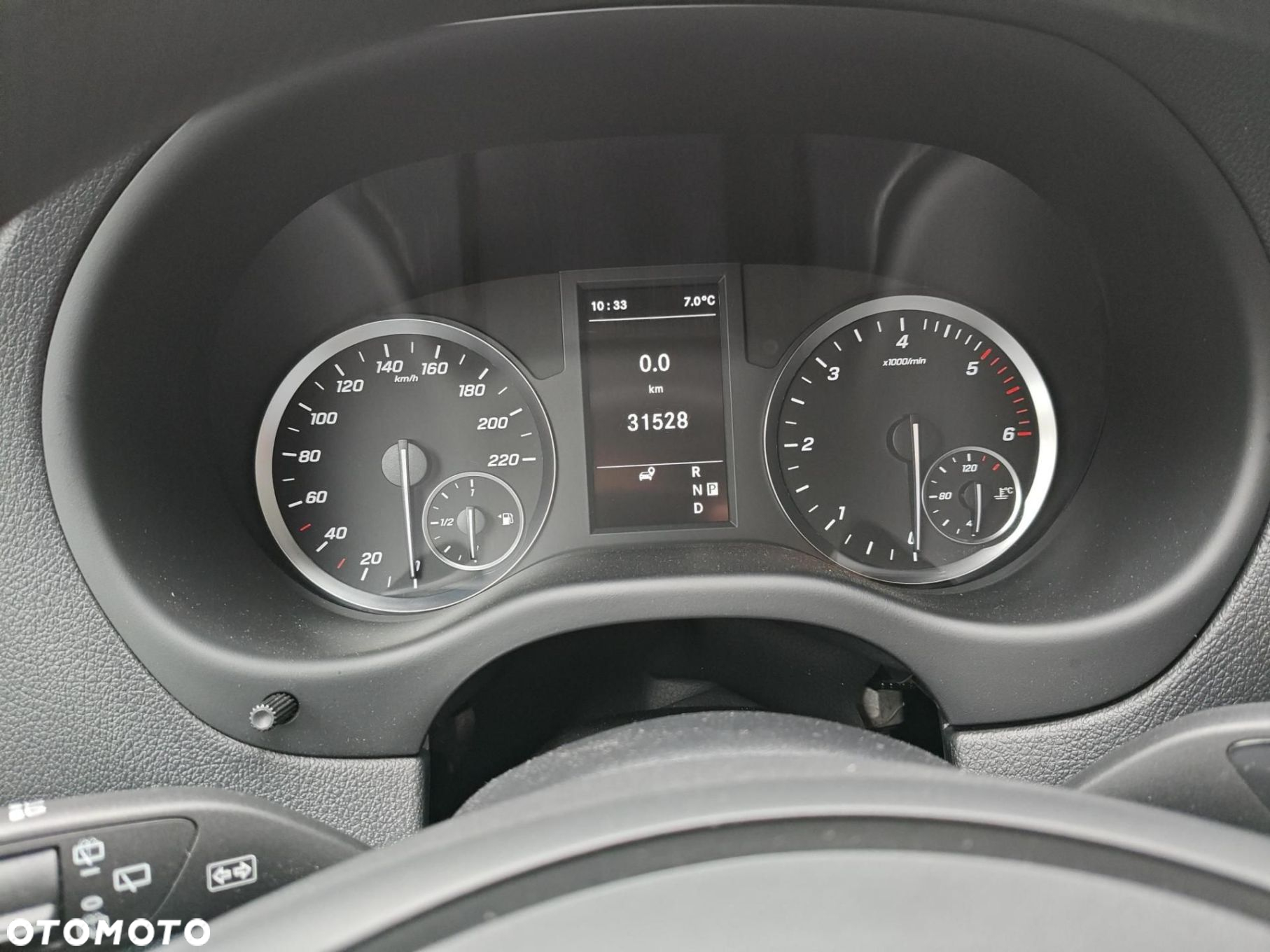 Mercedes-Benz Vito - 11