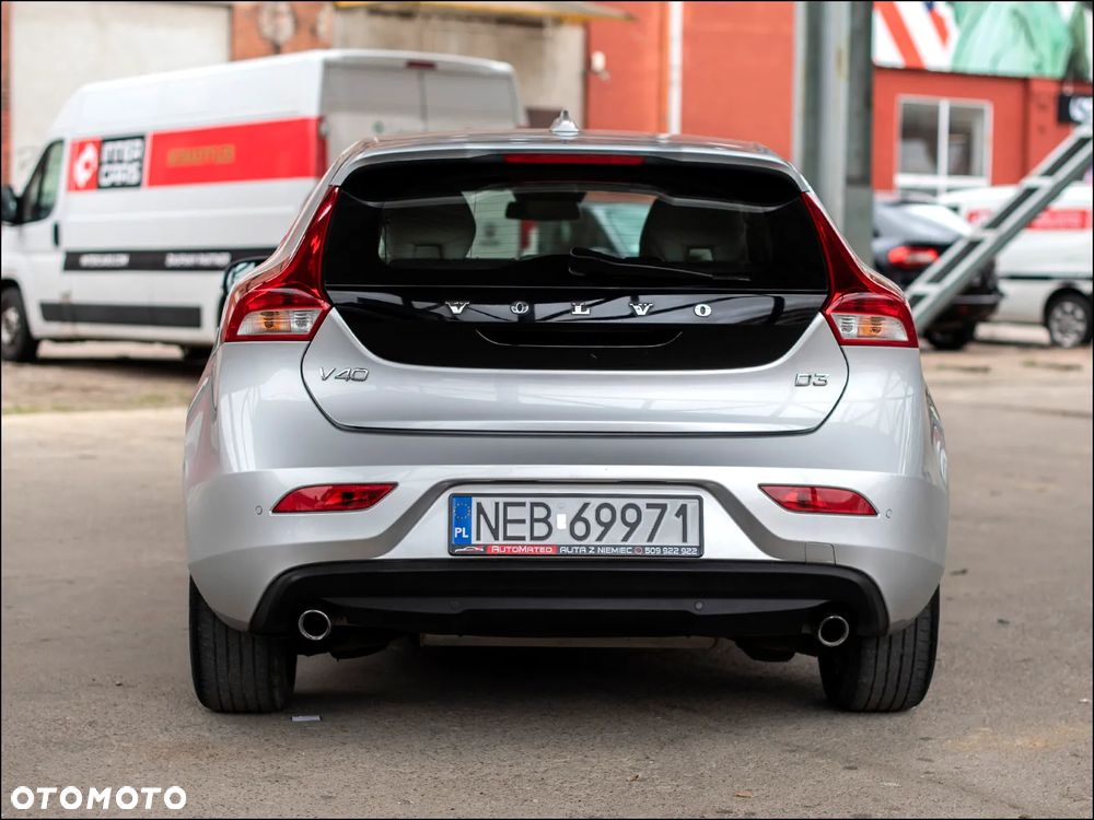 Volvo V40 - 8