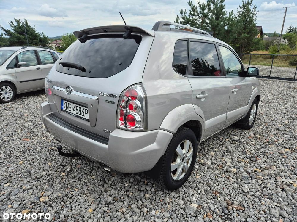 Hyundai Tucson 2.0 CRDi Premium - 12