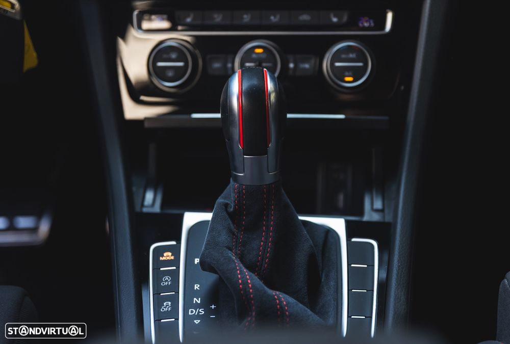 VW Golf GTI Clubsport DSG - 22