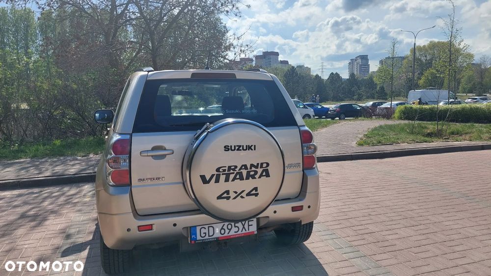 Suzuki Grand Vitara 1.6 - 3