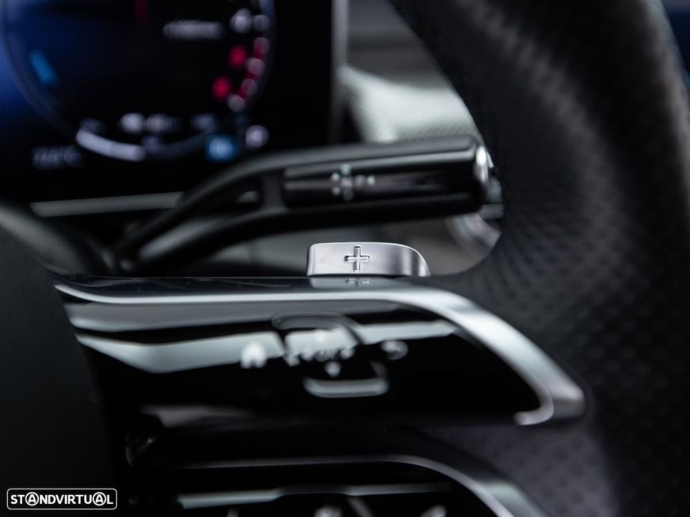 Mercedes-Benz GLC 300 de Coupe 4Matic 9G-TRONIC Edition AMG Line - 26