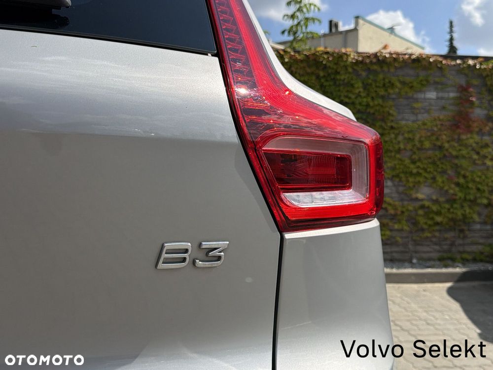 Volvo XC 40 - 33