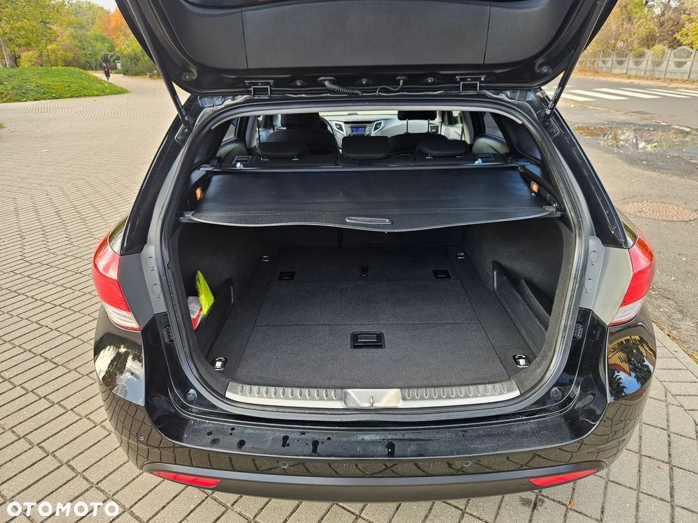 Hyundai i40 Kombi 1.6 Trend - 9