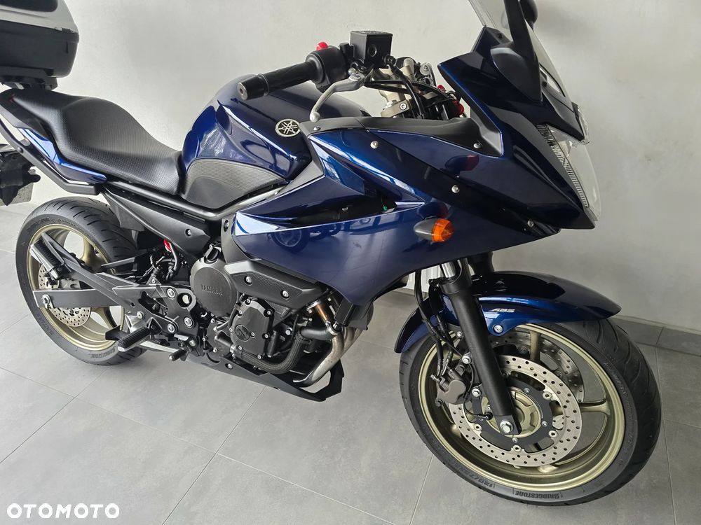 Yamaha XJ - 28