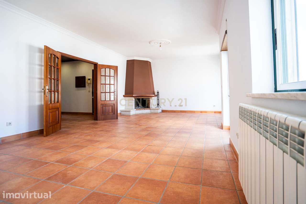 Duplex T3 no Samouco, Alcochete - Grande imagem: 5/26