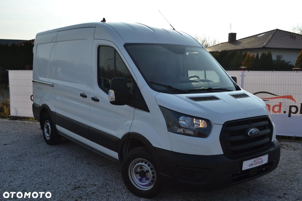 Ford Transit - 1
