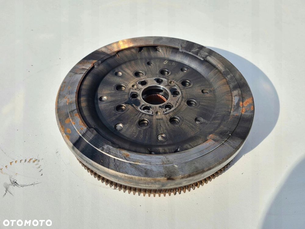 VW T5 LIFT 2.0 TDI DSG 140 koło dwumasowe dwumasa - 3