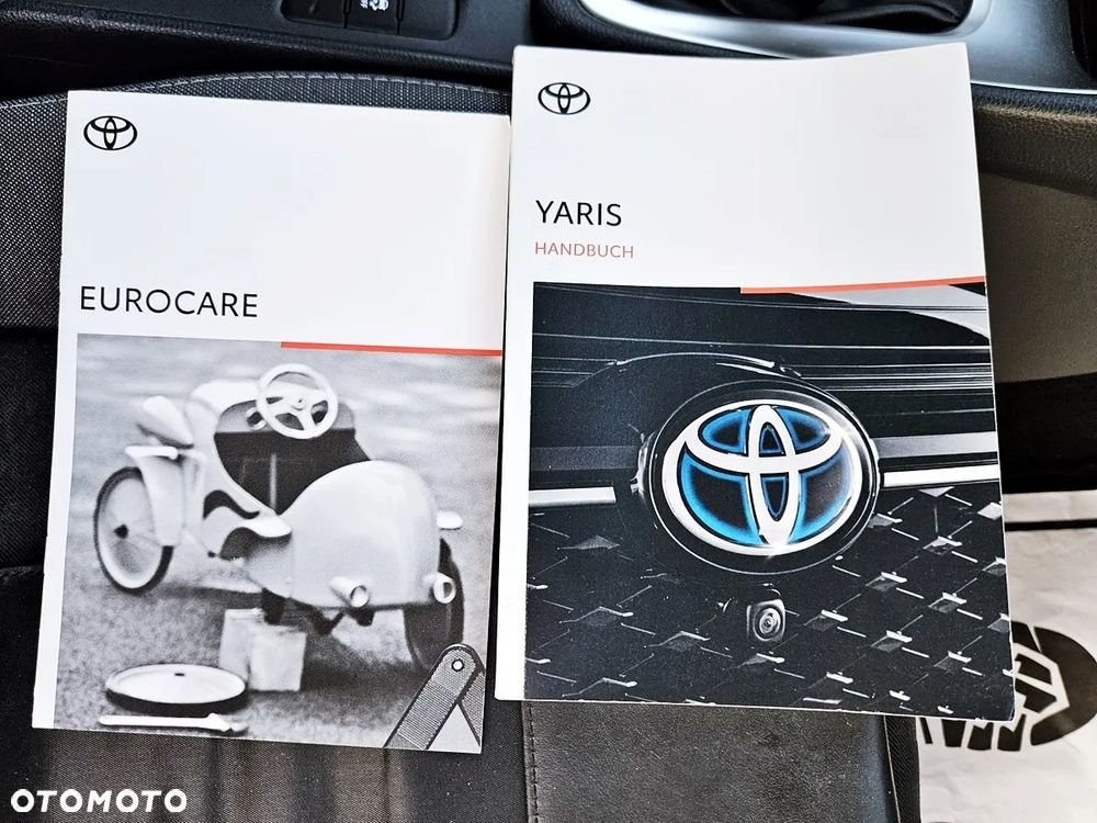 Toyota Yaris 1.5 VVT-i Team Deutschland - 21