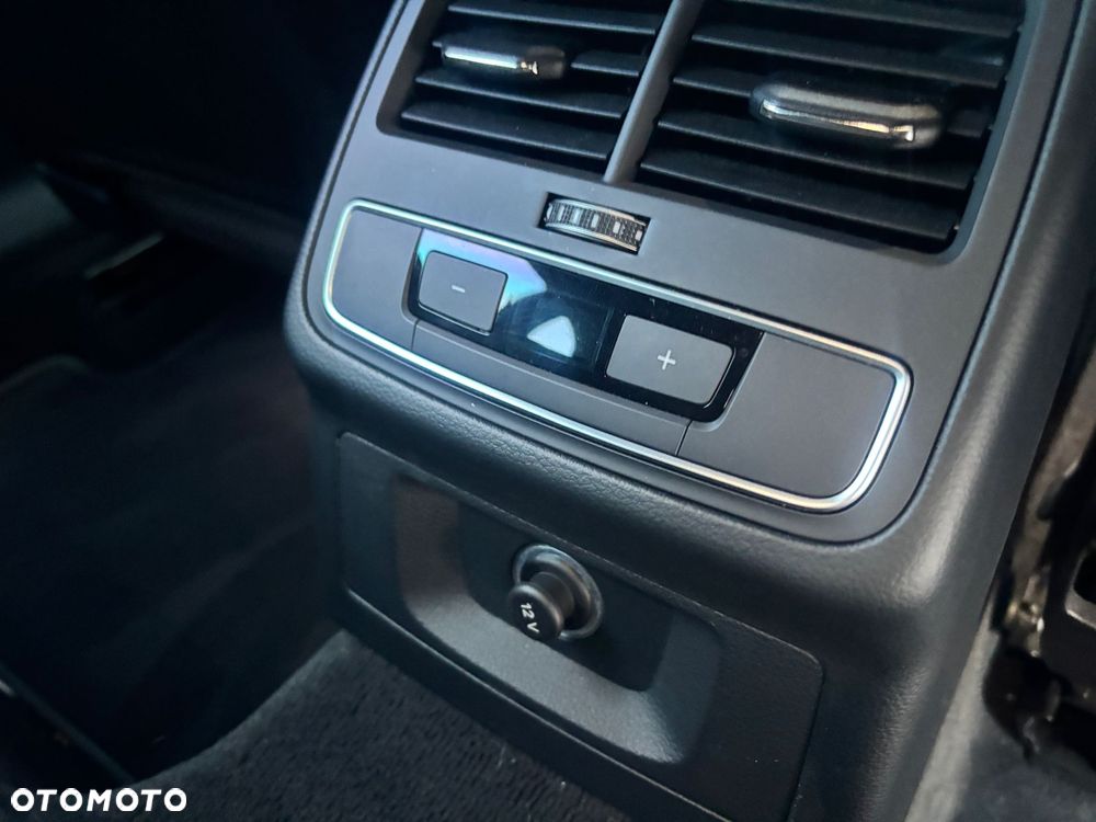 Audi S4 Limousine - 11