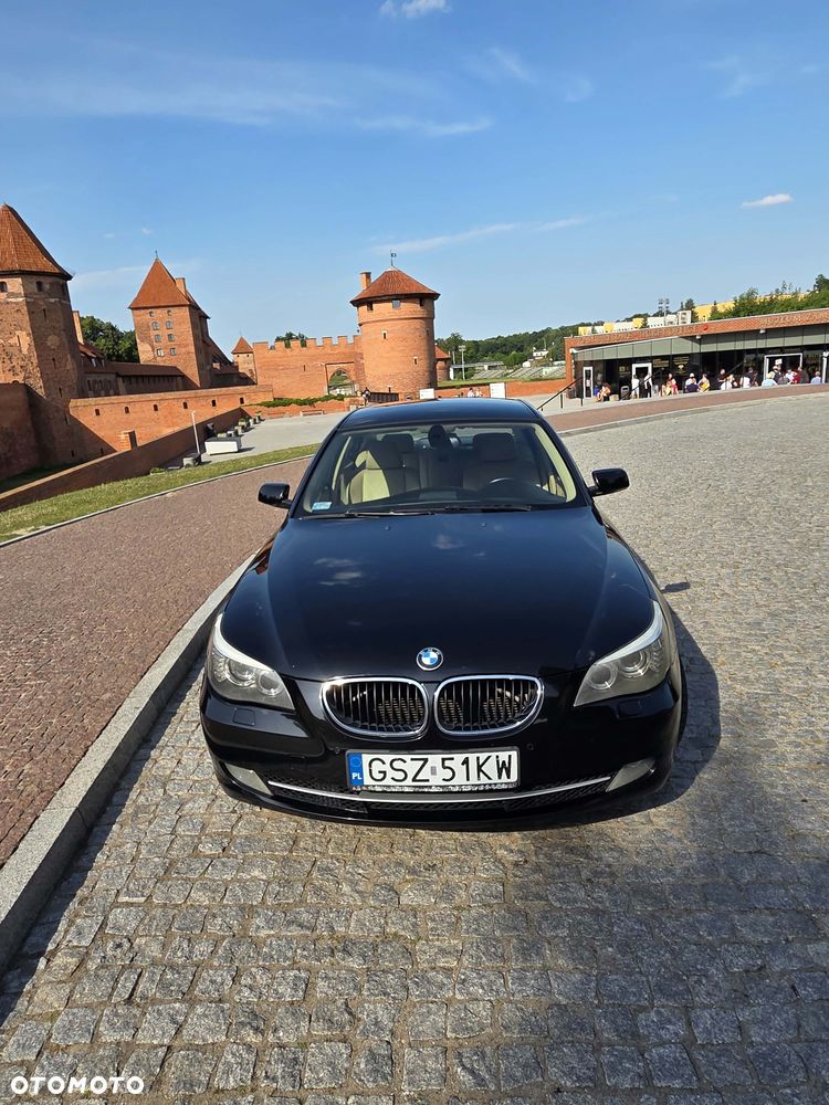 BMW Seria 5 520d - 6