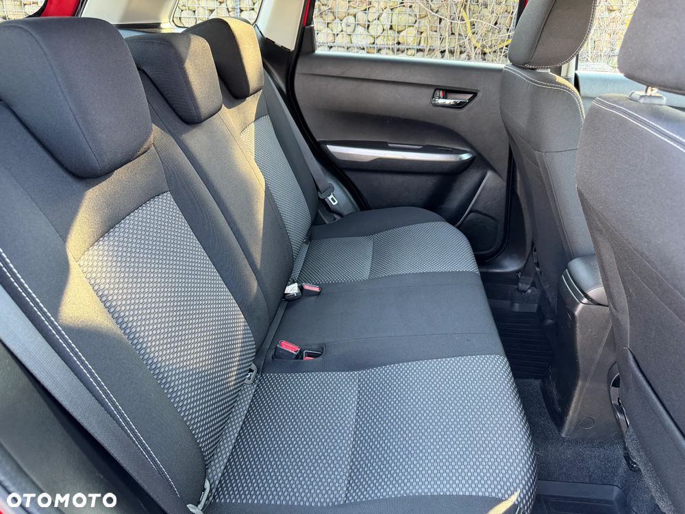 Suzuki Vitara 1.4 Boosterjet Premium 2WD - 4