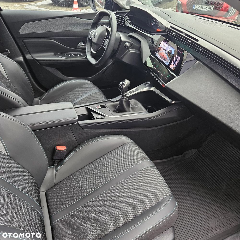 Peugeot 308 1.2 PureTech GPF Allure S&S - 11