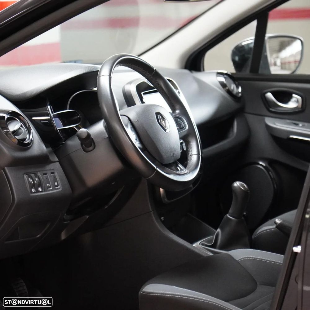 Renault Clio TCe 90 Dynamique - 19