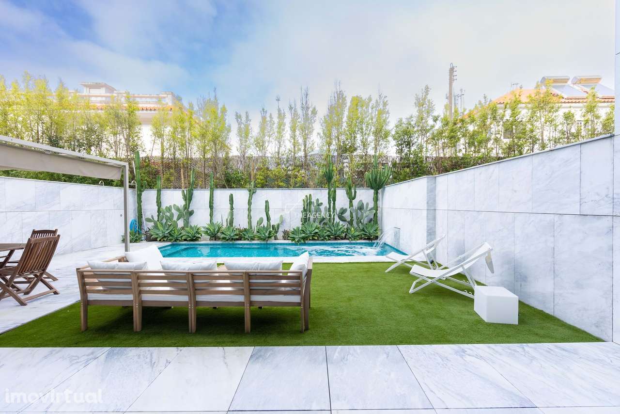 Moradia Exclusiva com três Suítes e Piscina Privativa no Centro de Cas - Grande imagem: 2/43