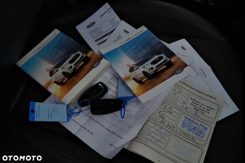 Ford Kuga - 40