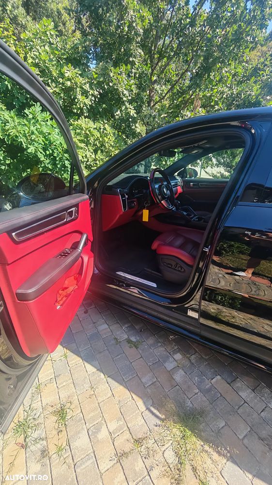 Porsche Cayenne Black Edition - 6