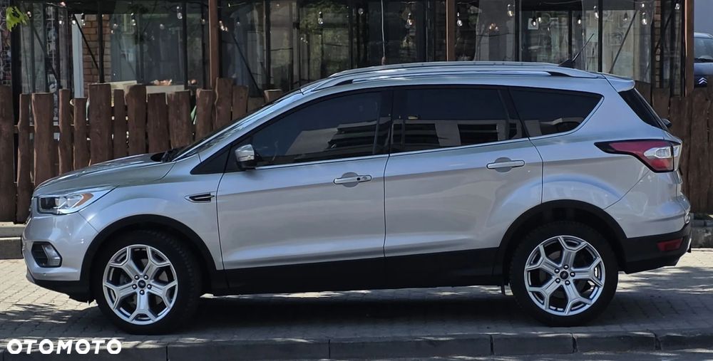Ford Escape - 1