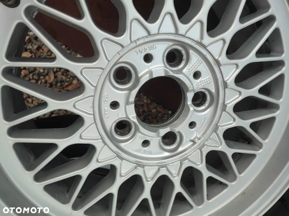 BMW  E39 / E46 / E38 / E36 / E34 / E32 / E60 / ITP. ORYGINALNY KOMPLET FELG STYLING 5 ( 4 SZTUKI + 1 ZAPASÓWKA ) + DEKIELKI W ROZMIARZE 16 CALI 7J ET20 O NR. 36 11 1 092 336 OEM W DOBRYM STANIE + OPONY GRATIS POD PROJEKT / M5 / RARYTAS - 27