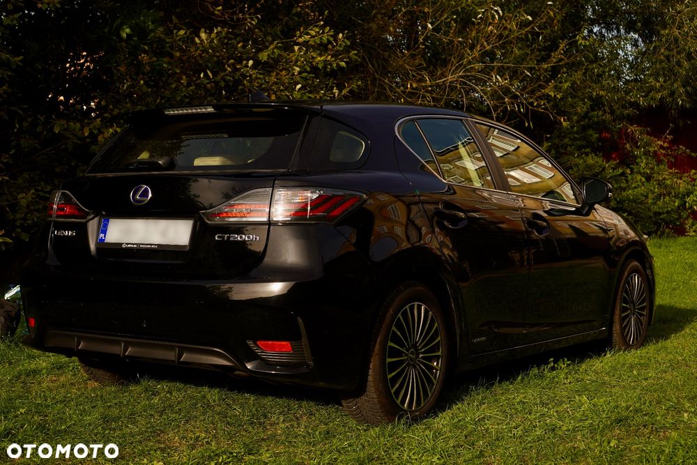 Lexus CT 200h Elegance - 2