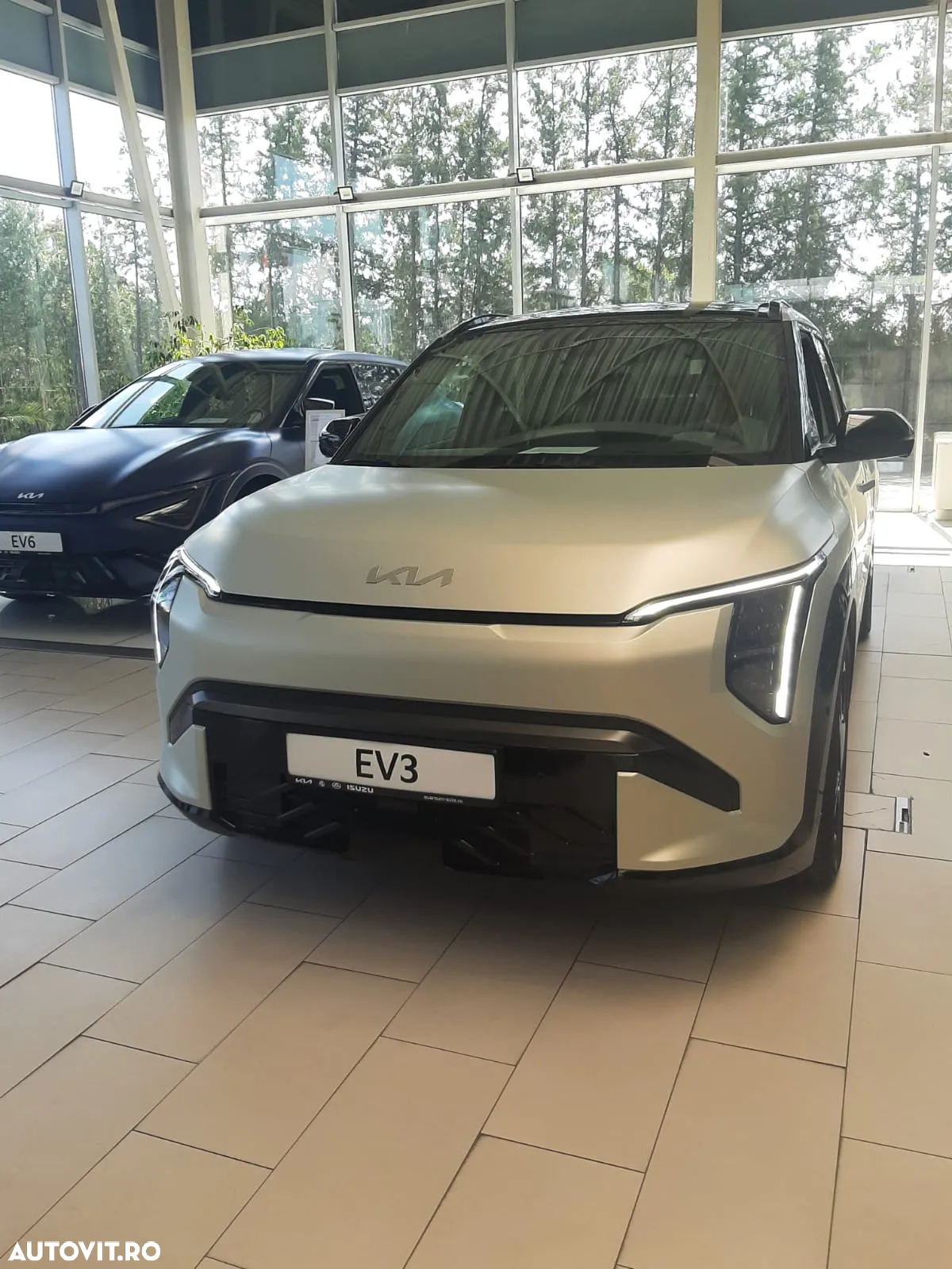 Kia EV3 81.4 kWh 4x2 AT GT Line - 29