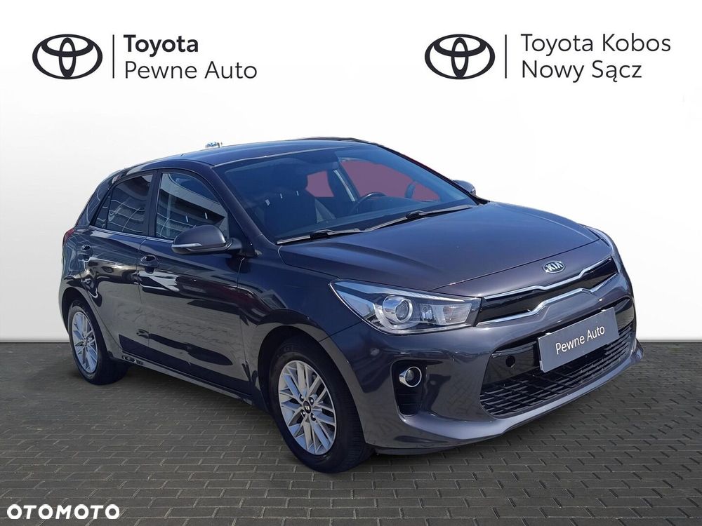 Kia Rio 1.2 L - 8