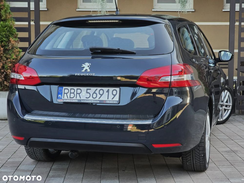 Peugeot 308 BlueHDi 120 Stop & Start Business-Line - 4