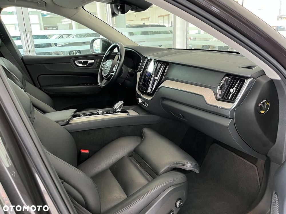Volvo XC 60 B4 D AWD Inscription - 20