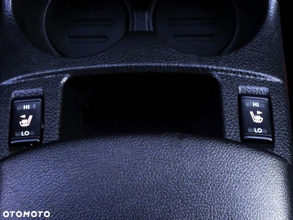 Nissan Qashqai 1.2 DIG-T Tekna EU6 - 31