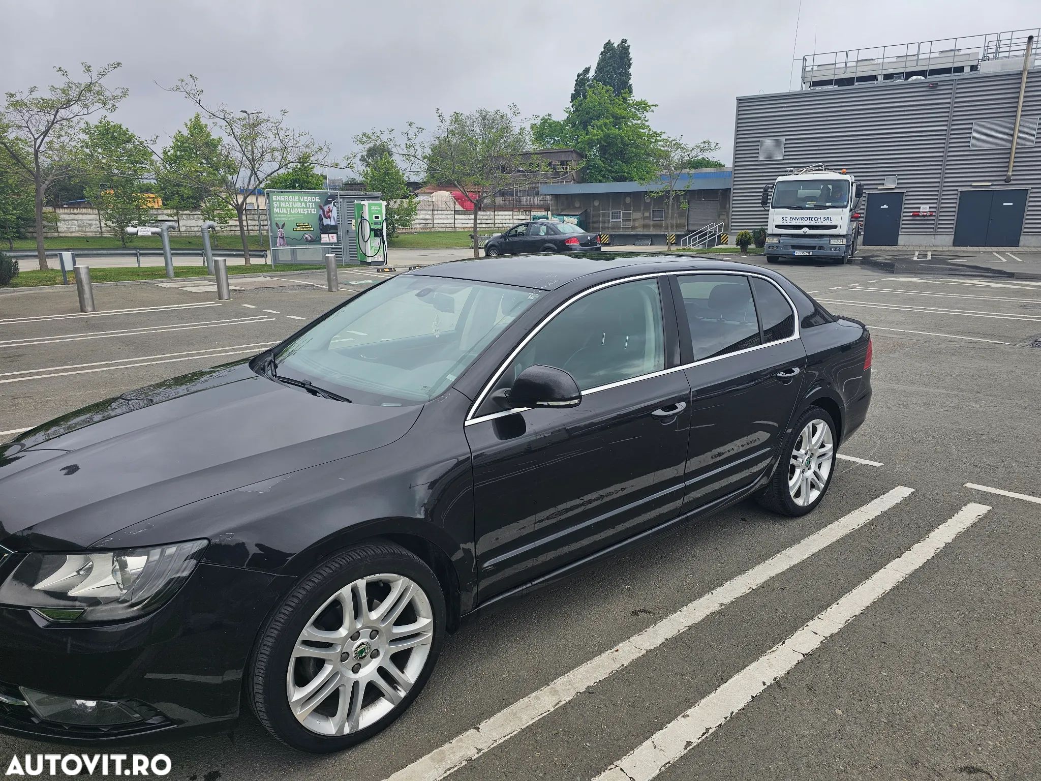 Skoda Superb 1.6 TDI Comfort - 1