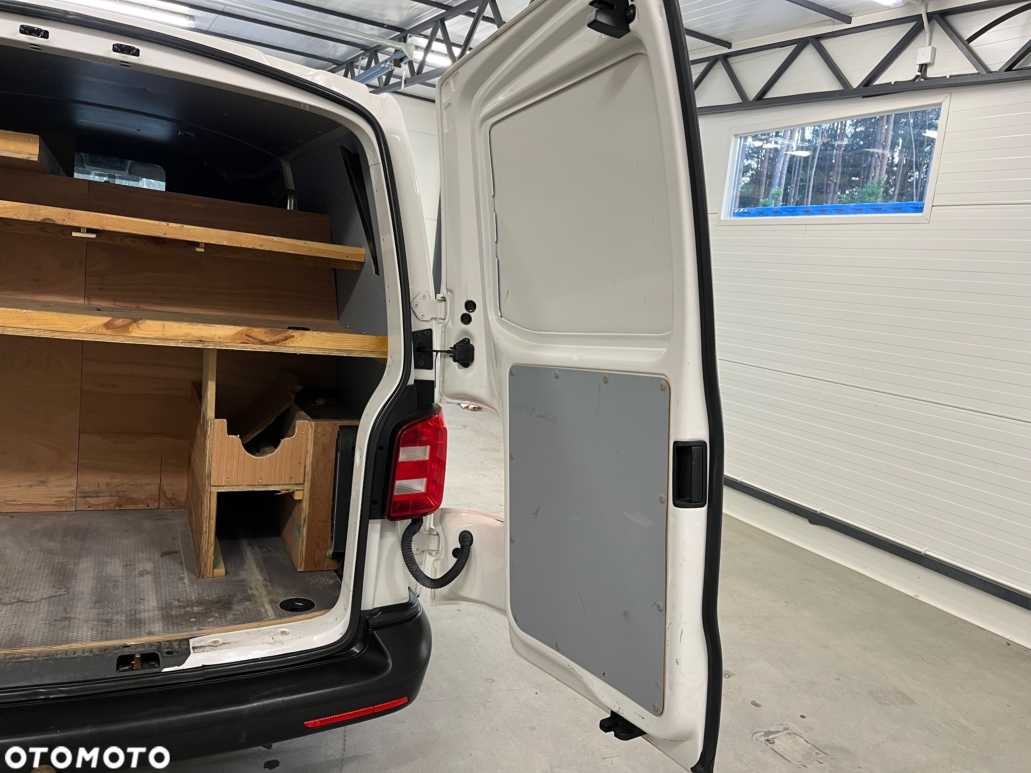 Volkswagen Transporter T6 Lang EU6 Plus Trendline - 22