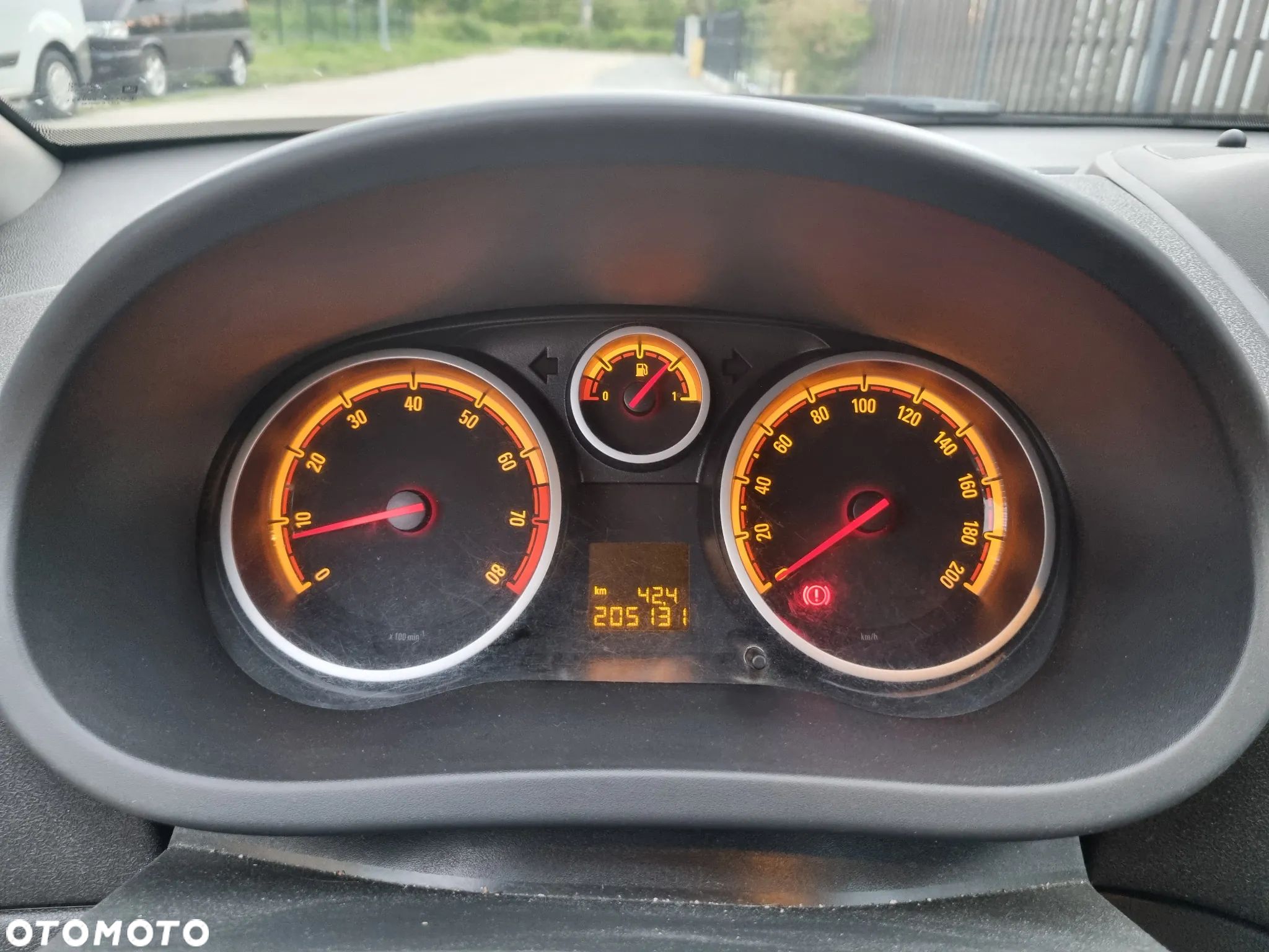 Opel Corsa 1.2 16V Cosmo - 1